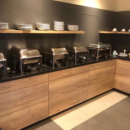 Anpela Hotell Rýmařov Eksteriør bilde